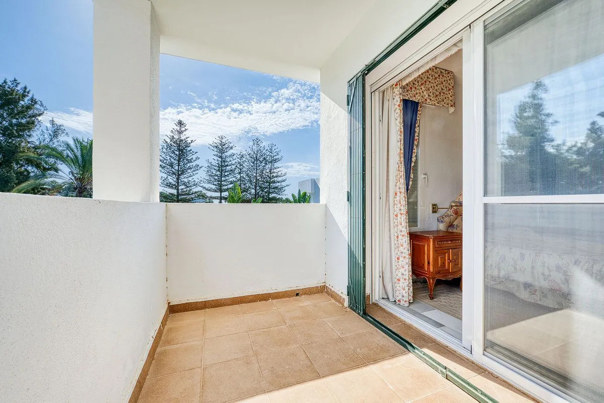 48d8fcef-5bf6-4175-ae57-bf75ee468d0e