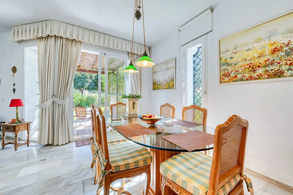 64c3772b-bc32-4dd4-8f13-e6737e314dfc