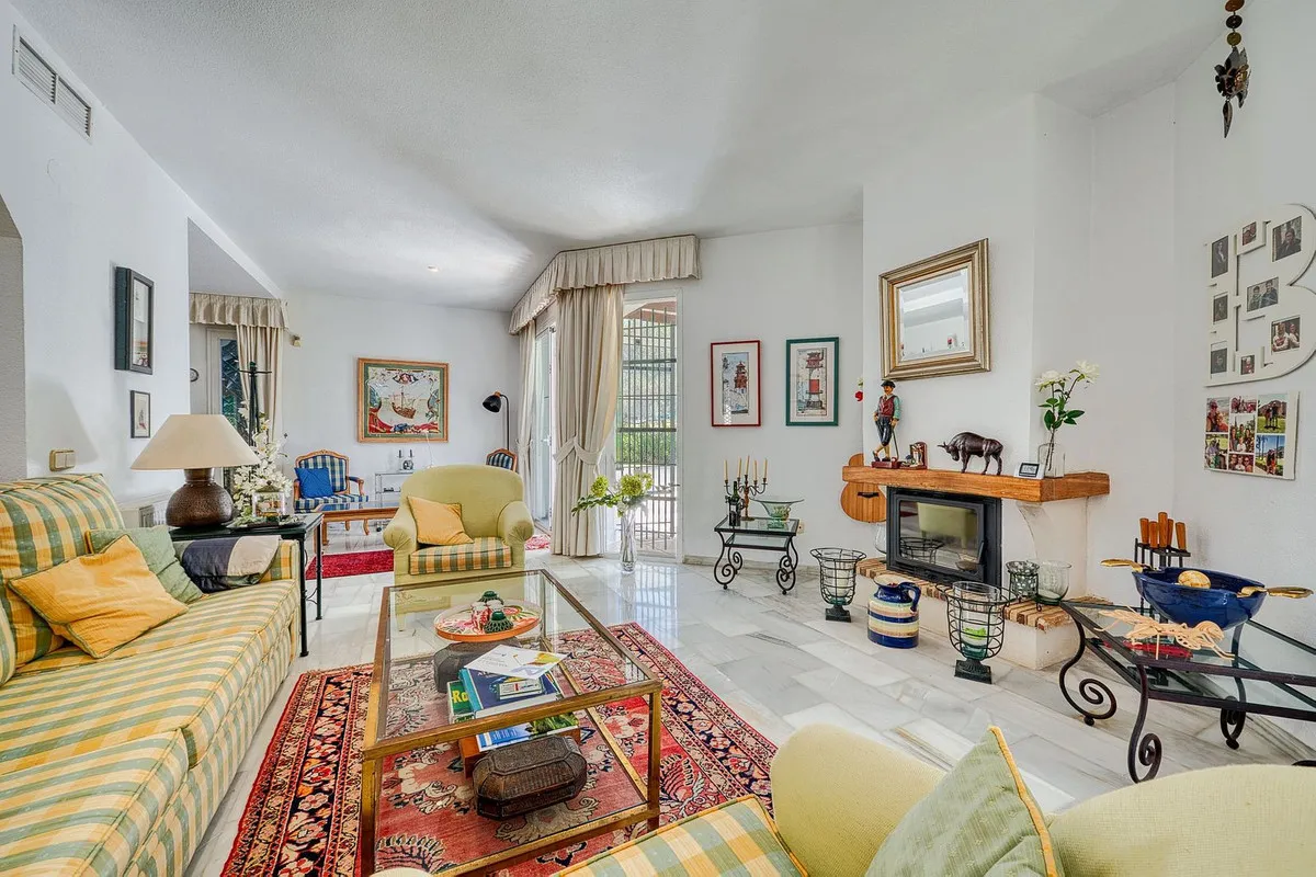 b19300ca-ea83-4b0a-9f9a-e665f6aafa18