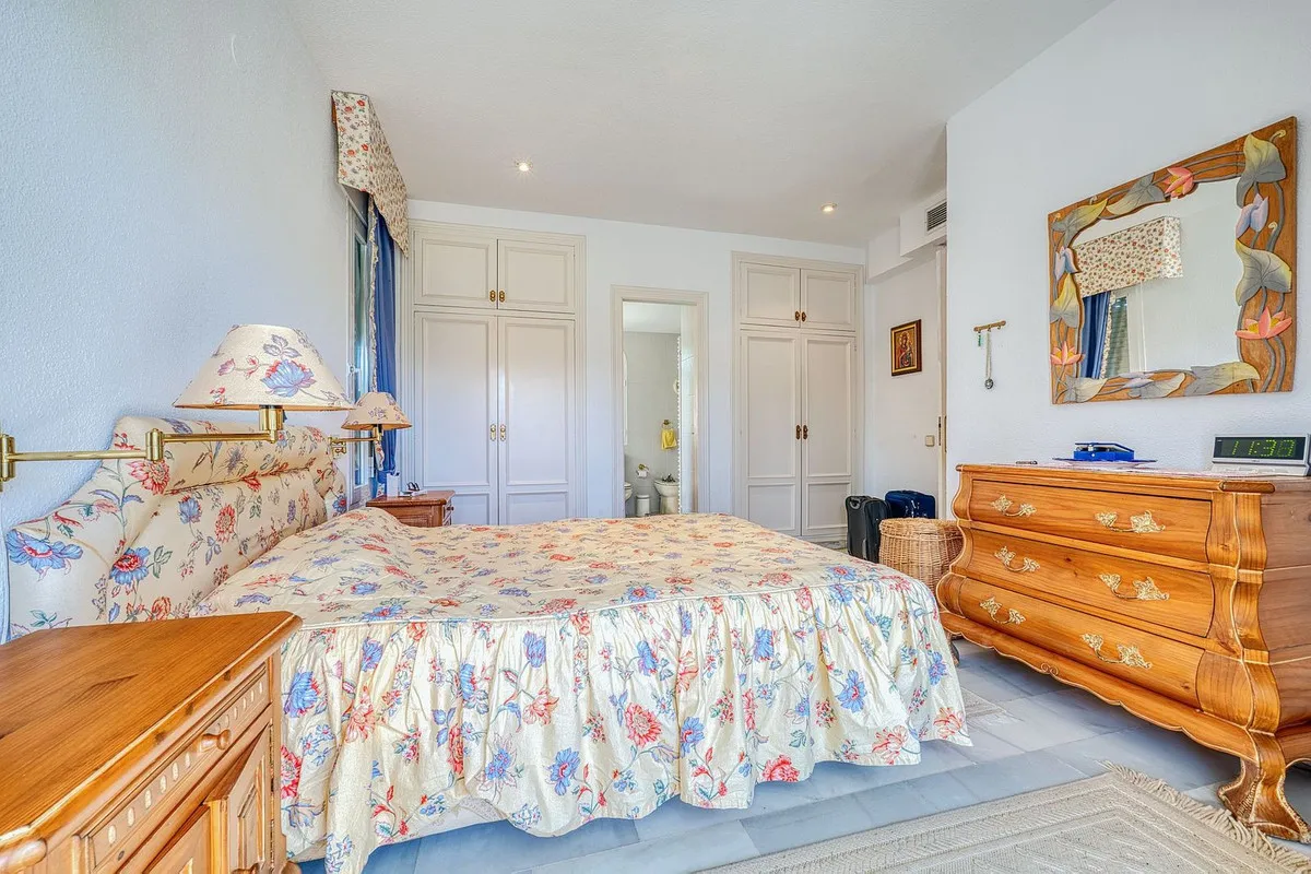 e3126dda-8521-46e4-806b-1bb2a4a2d1b8