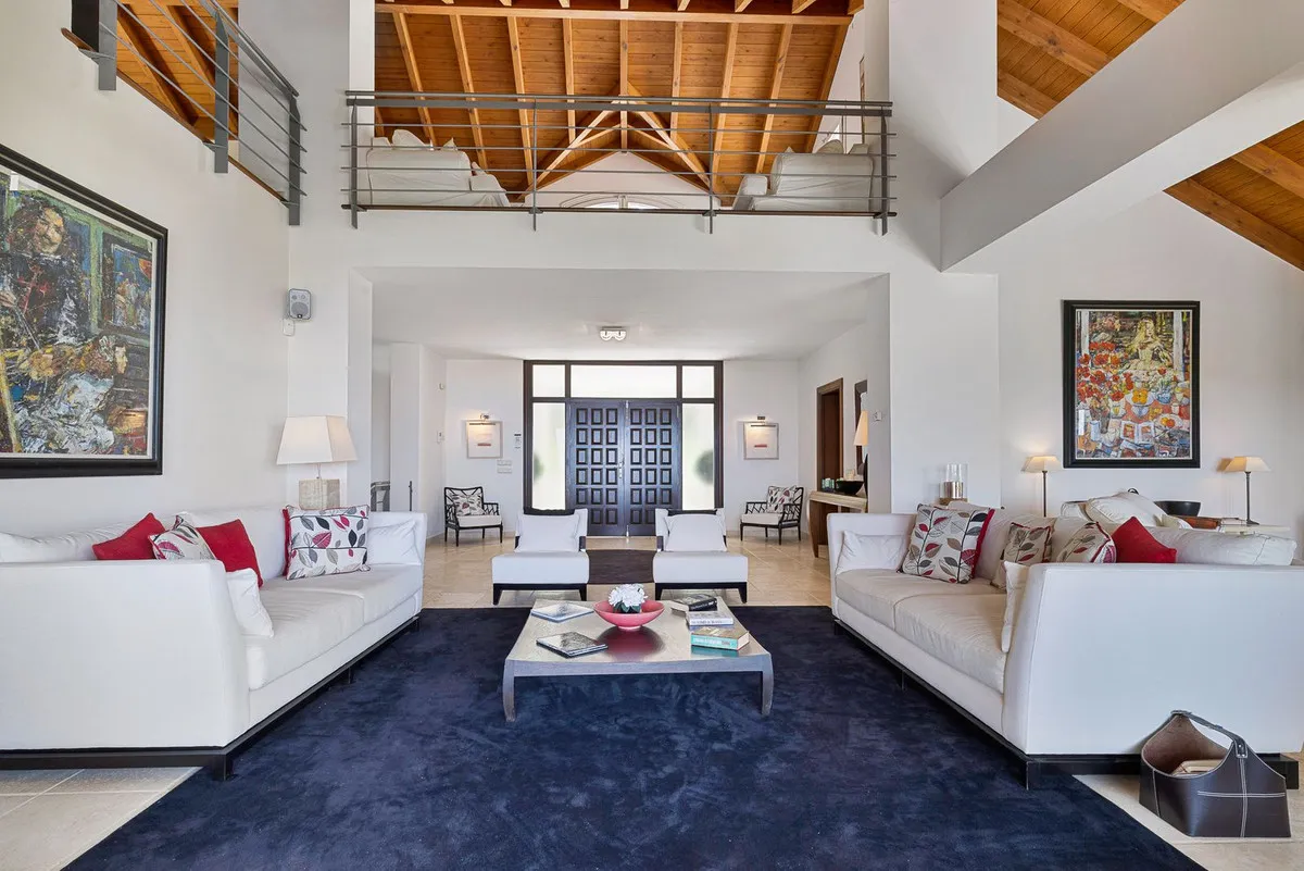 c909b2a5-7e60-4d4a-9203-3d50241571ed