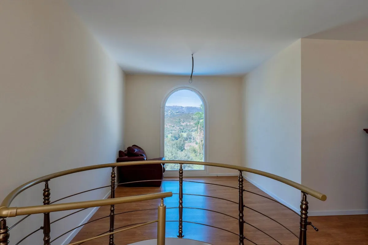 42060344-174a-4adc-9005-9ce02571da95