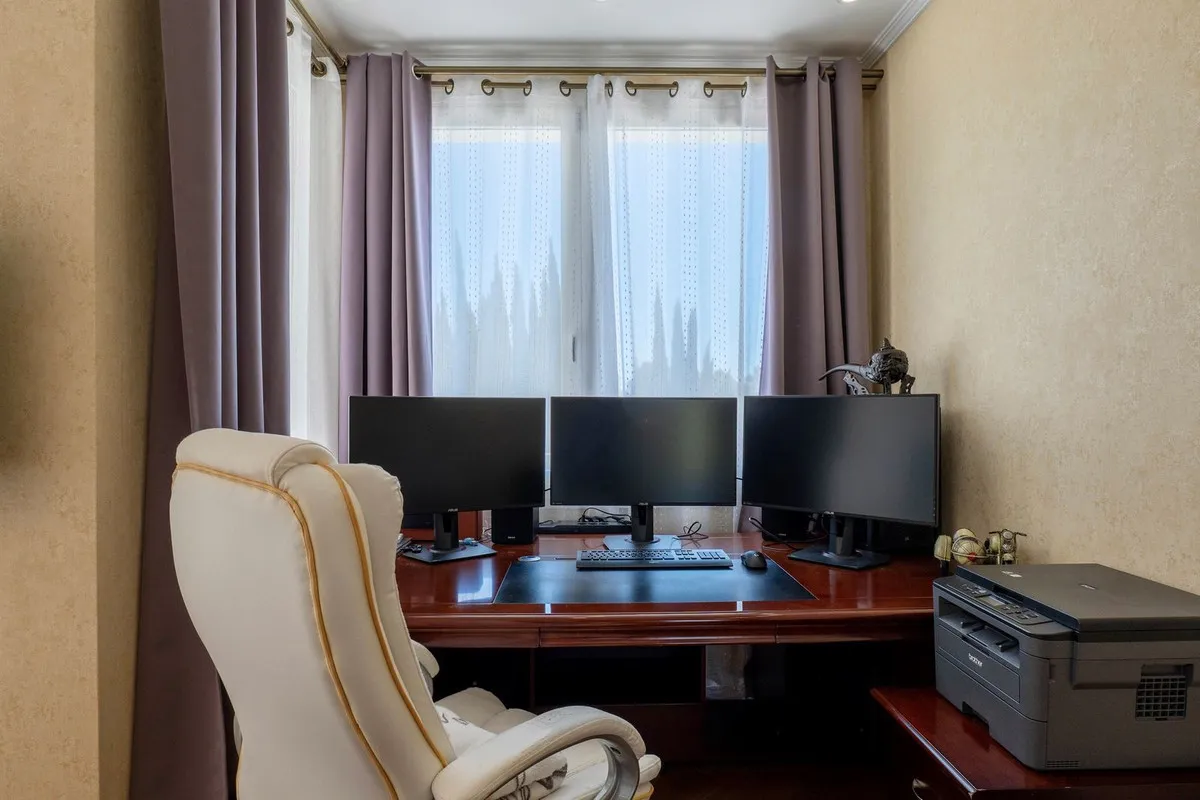 9e678d32-012b-4236-8e9f-7947a33f67e8