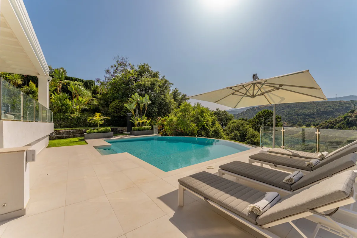 72f62c8f-4c19-45d7-a9c5-6340c05b9fc0