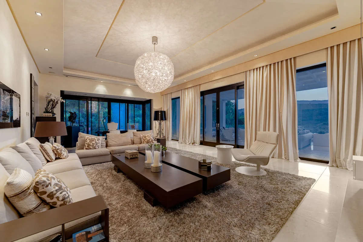 a67aea70-4772-4a2f-9ac0-de455200b5d2