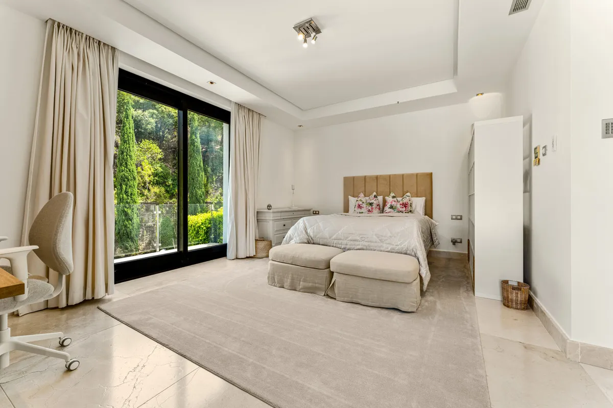 bfbee96b-1cff-4604-8895-d83fb43b391d