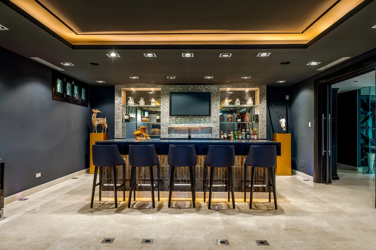 c586325e-a4bc-4f4b-b20d-aca6ea8b7b55