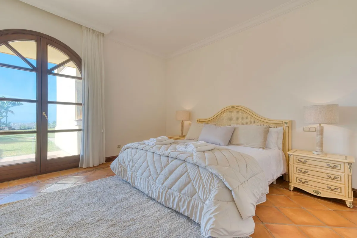 871908e0-2a4b-4aea-b698-762cf081d453