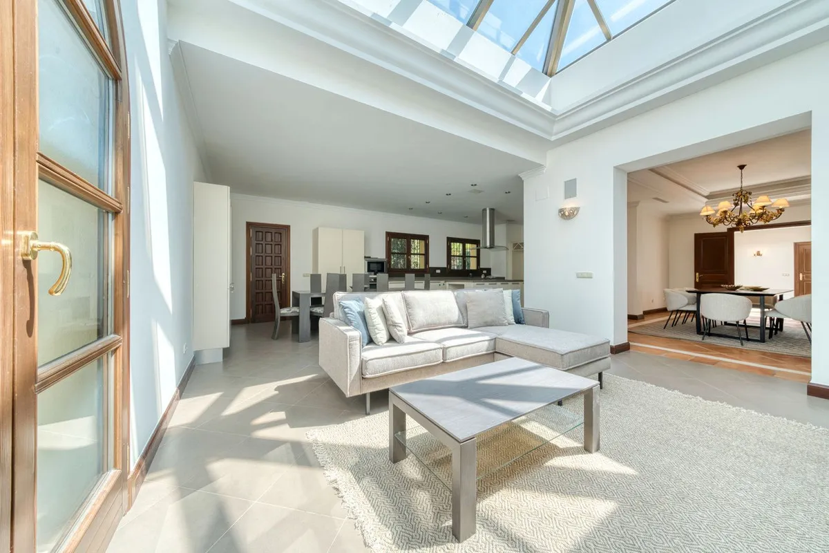 a24eceea-8ddd-4b99-8814-e01266762929