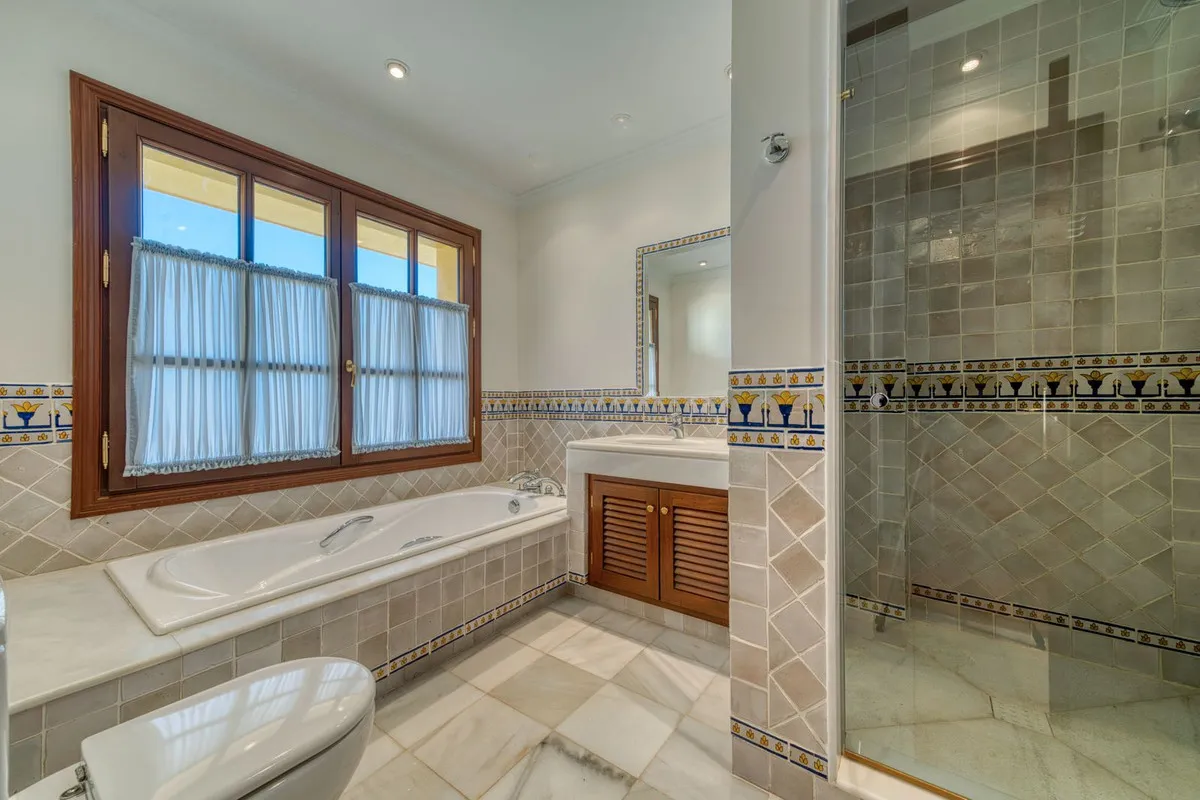 a4759f60-274c-47e8-98d1-b71c51d126f7