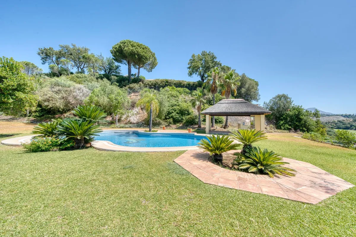 c5509247-89f2-4b28-8c9b-81ba575c7723