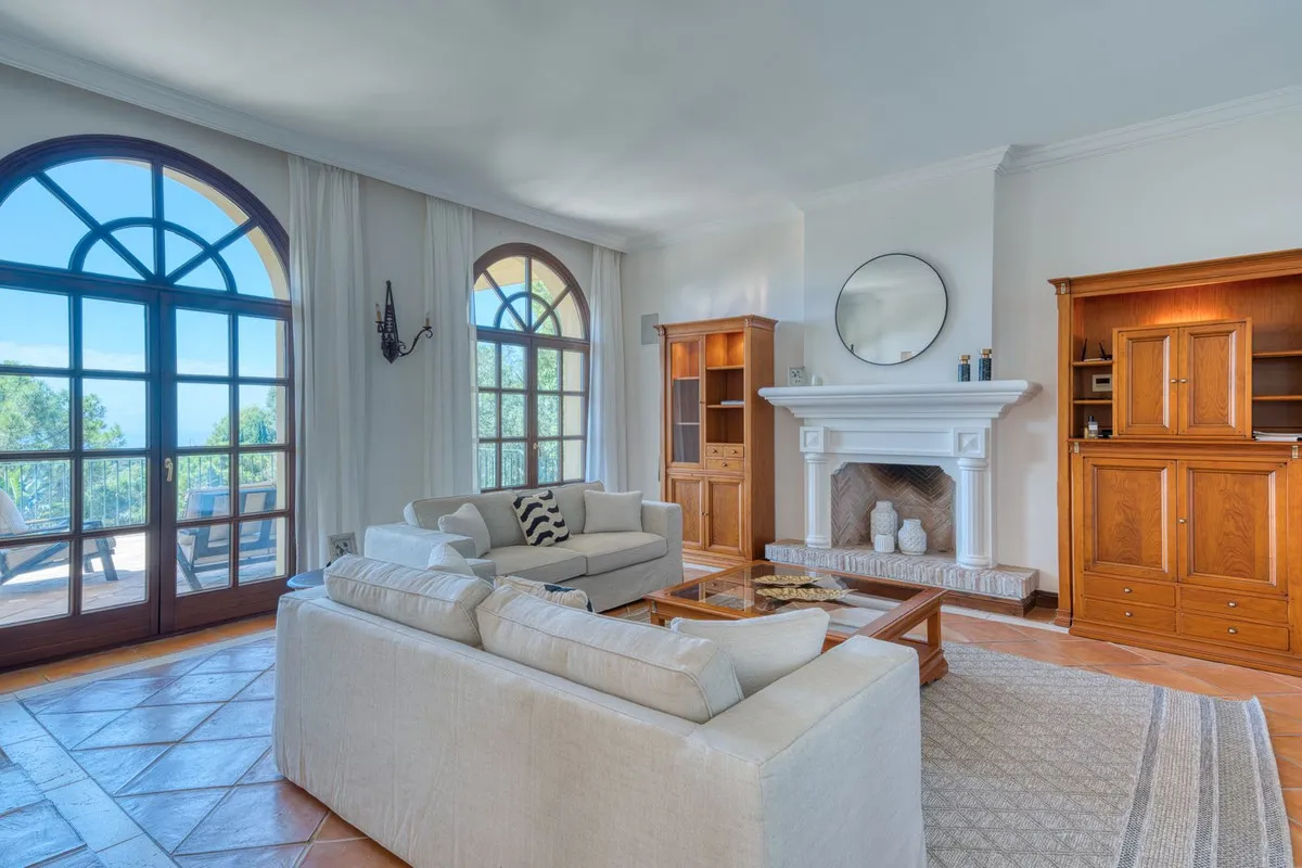 f1920769-c373-4e53-bd0f-e6a371c62b3e