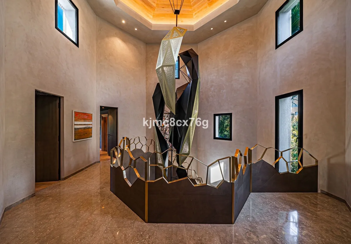 24b0d250-a095-4298-a767-a5cfb4c10d6a