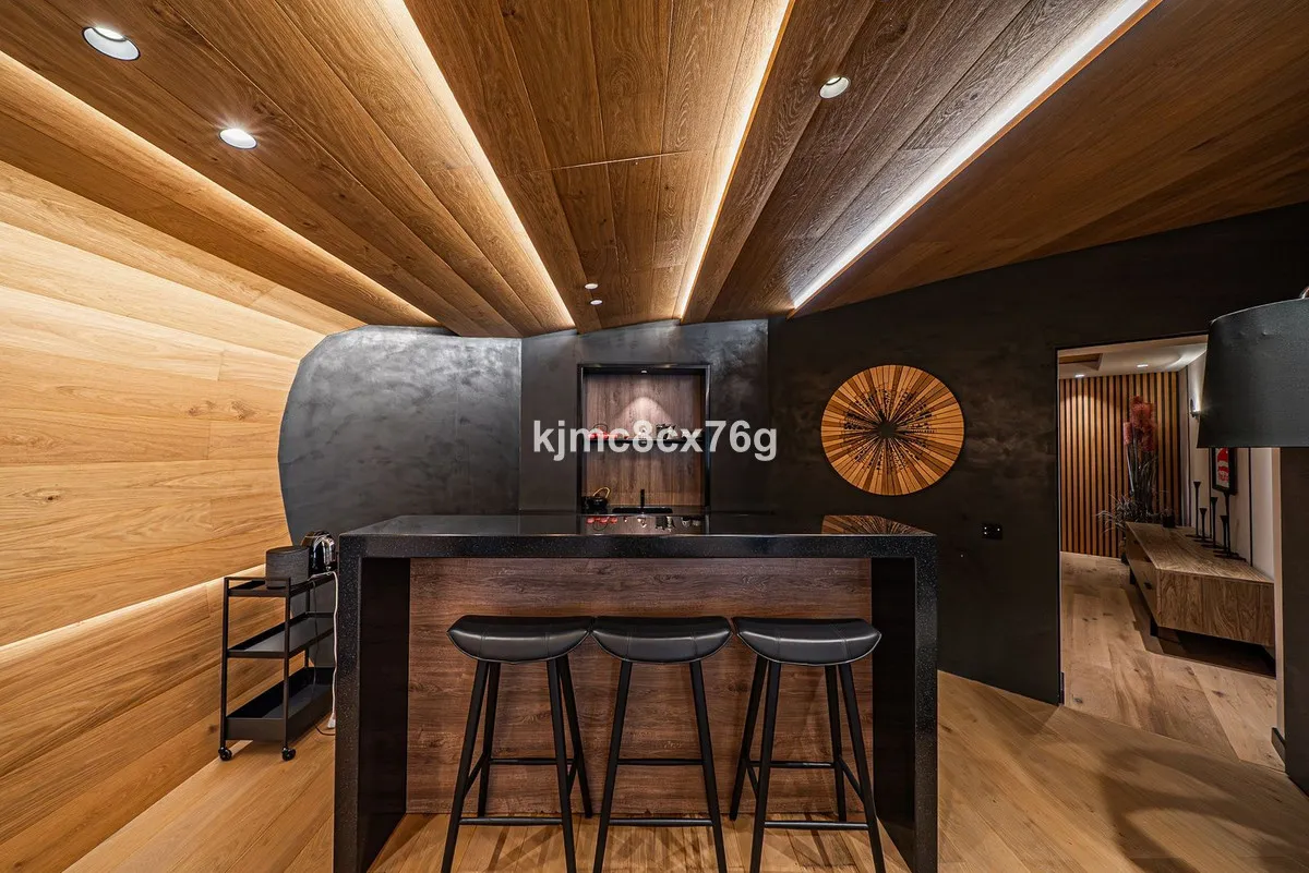 738990ce-7827-4961-a7c8-d440230f7e4f