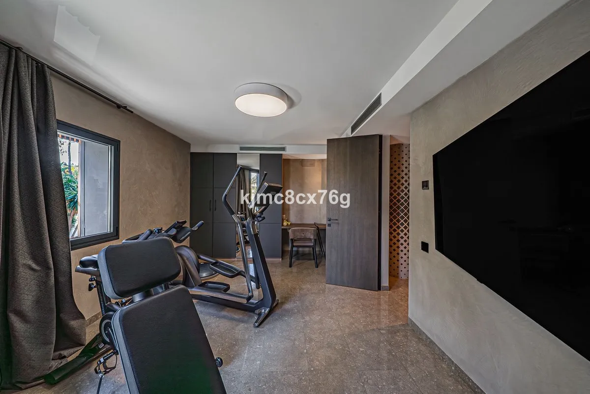 80bcf036-a02d-4d45-b307-dacd70039dde