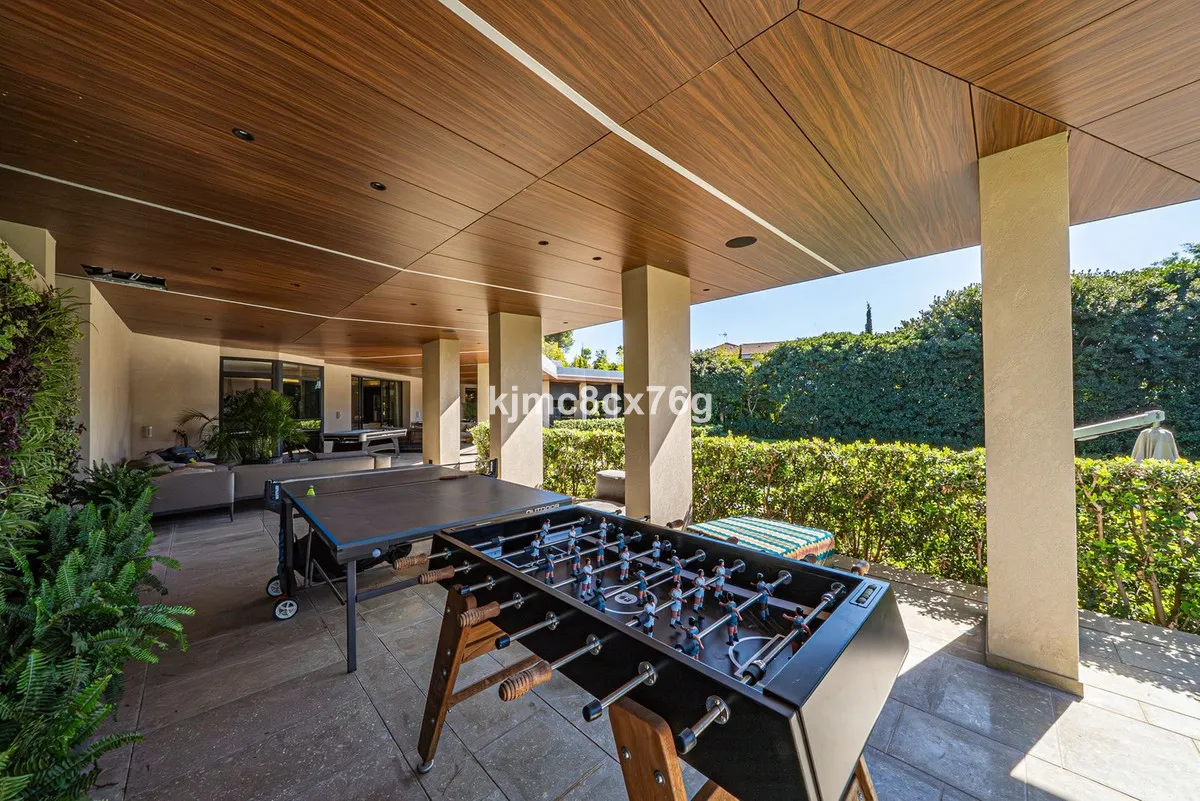 c96b7a69-30df-4319-a7af-71c32ffce744