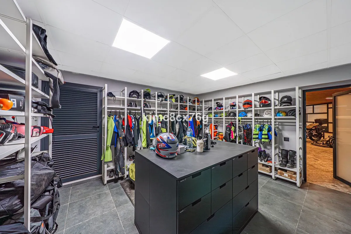 ed4276e2-c704-48ea-9fa0-a9b1ca4961ea