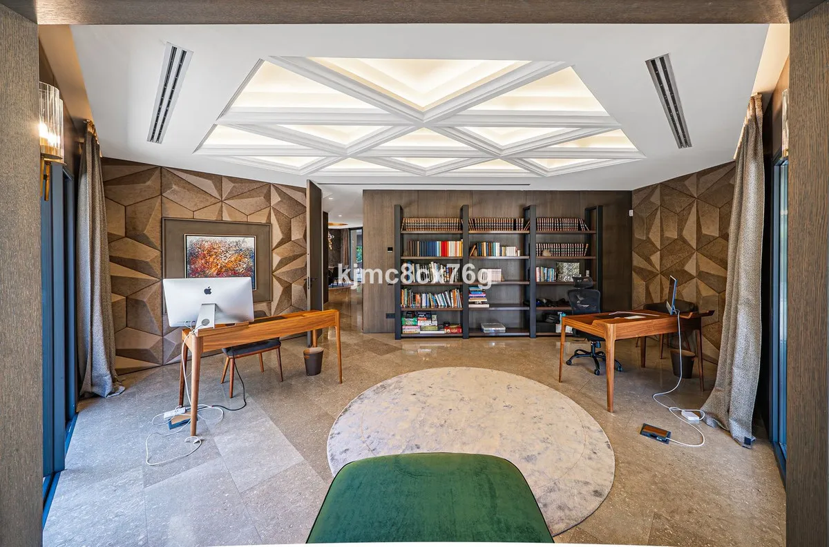 f16b7e70-9dbe-4395-97e8-257a4a3ab9ac