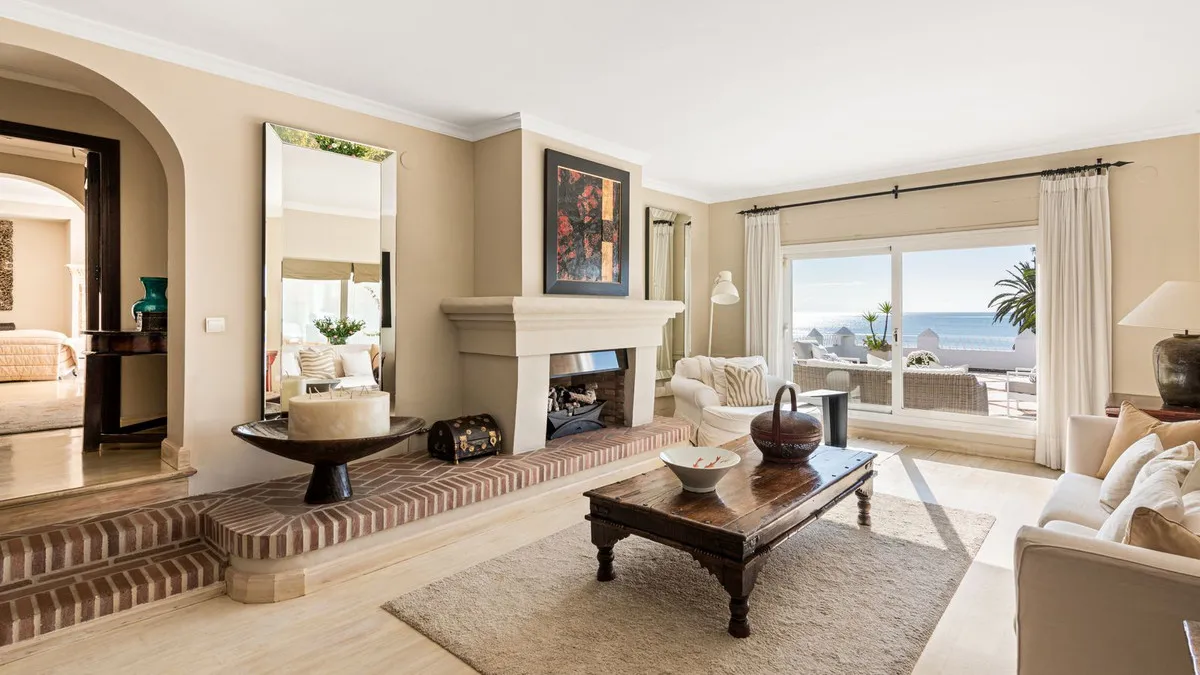 33aaa7f8-d42b-4902-acc9-1d4f2829cb0a