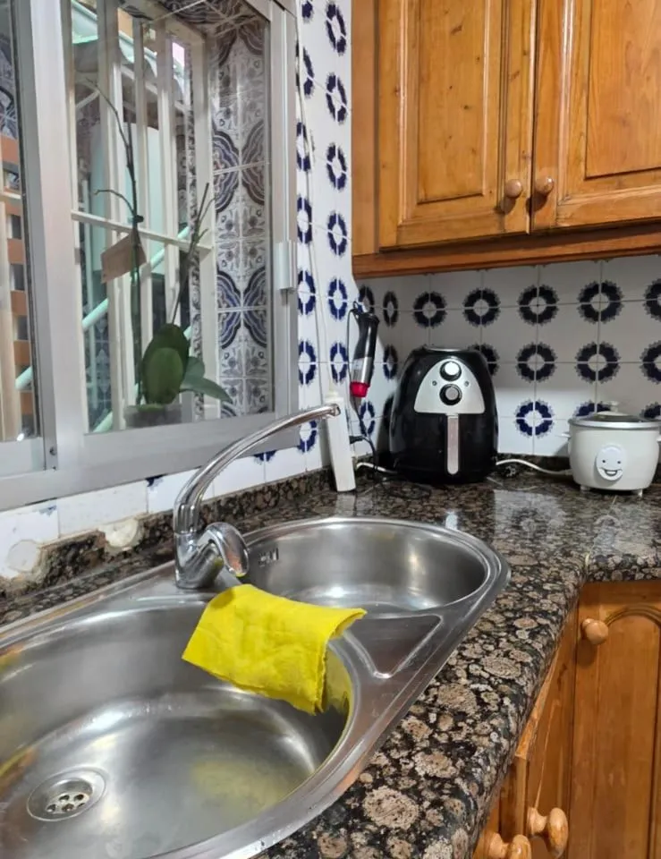 acc936ca-01be-42aa-a25b-55213a95926c