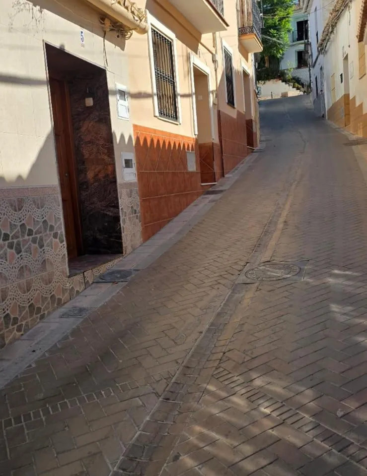 cd809281-ca8e-4c64-9312-087aadc15809