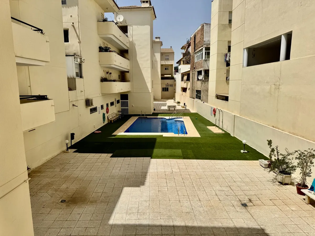 9c0f0202-da85-4b39-be2b-17812ac7d884