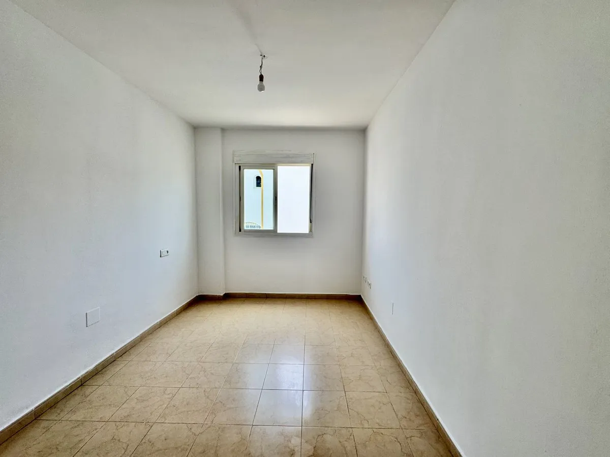 cb82e708-74de-4dfd-b53d-14705131cb49