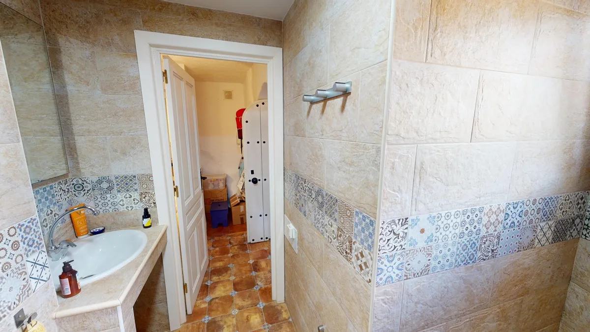 6aab5ca6-9f3e-46a0-afc9-9265526876b7