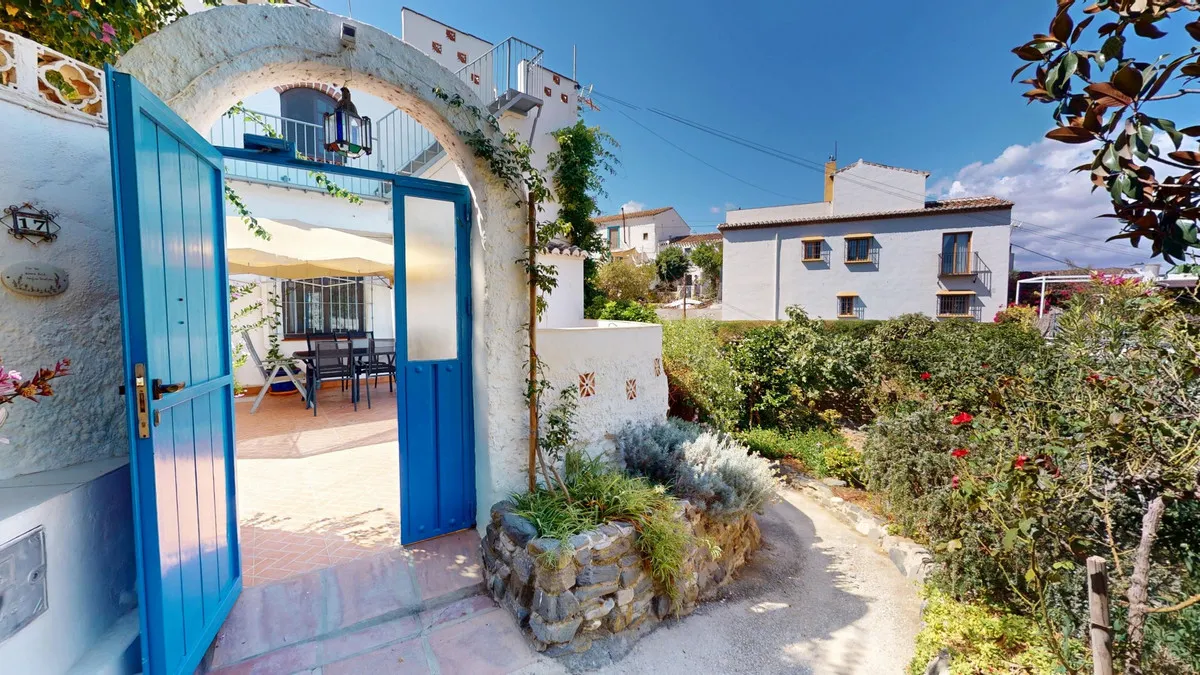 8dce0655-552e-4770-ab13-ec2f0785f9c9