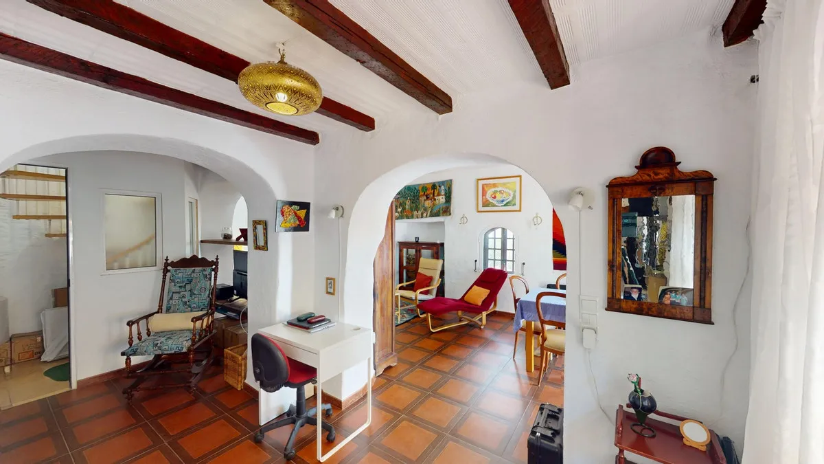 a3d1a8a8-8dea-4d6e-982d-f1ae5d9e0d5f