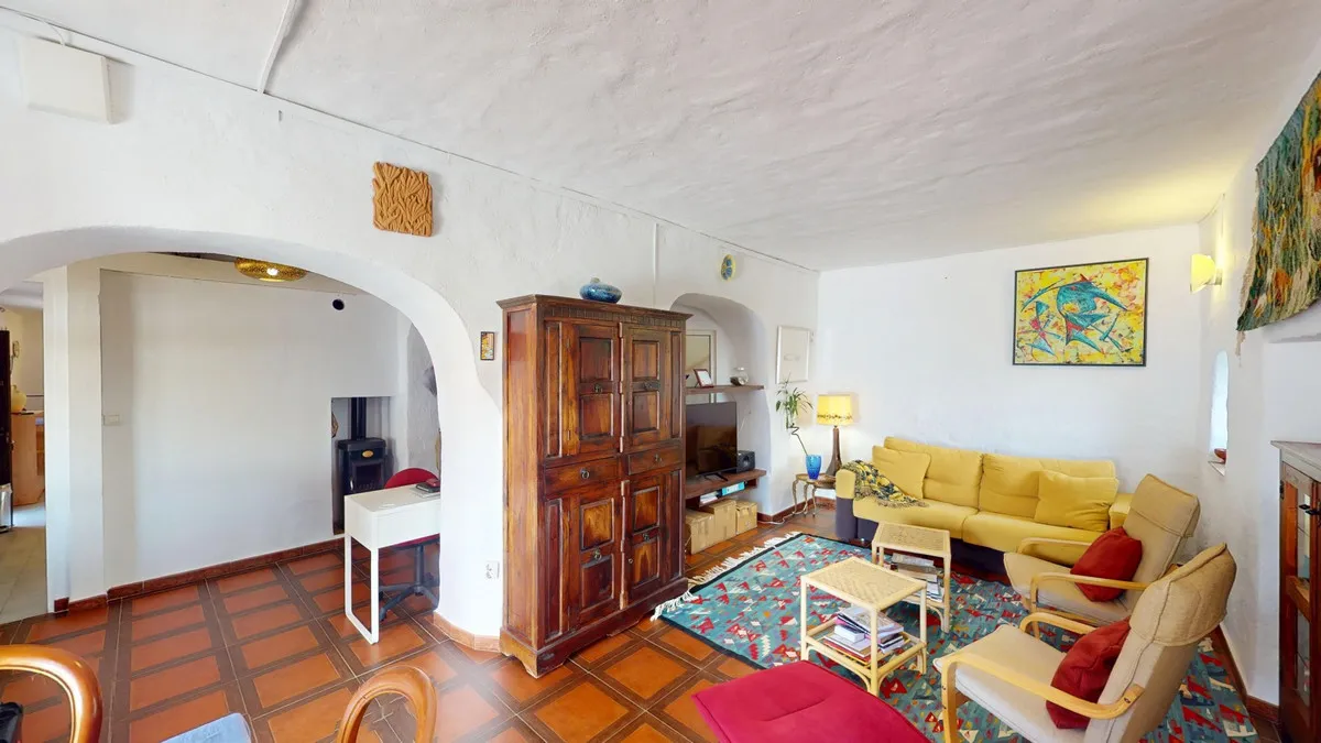 a6bfeb60-4b62-4424-93de-a4c249335a5c