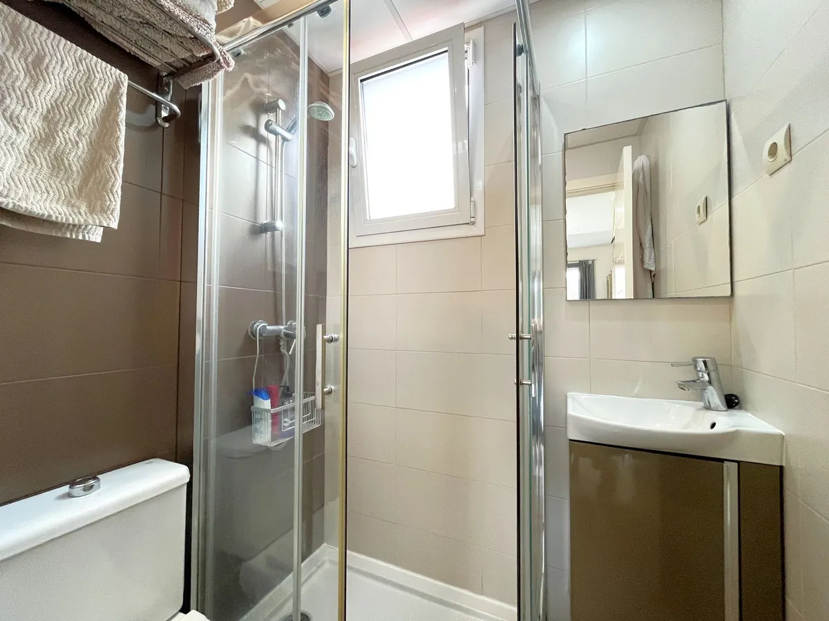 197c49a3-d572-4f7b-8d6e-eccc457e71a0