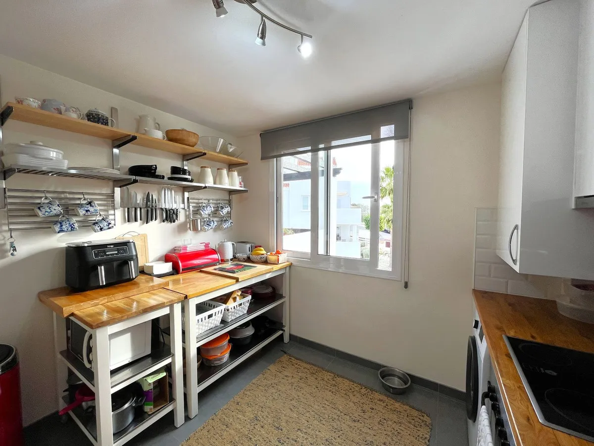 2b4f6441-0ab7-4013-a7dc-e246fcfac704