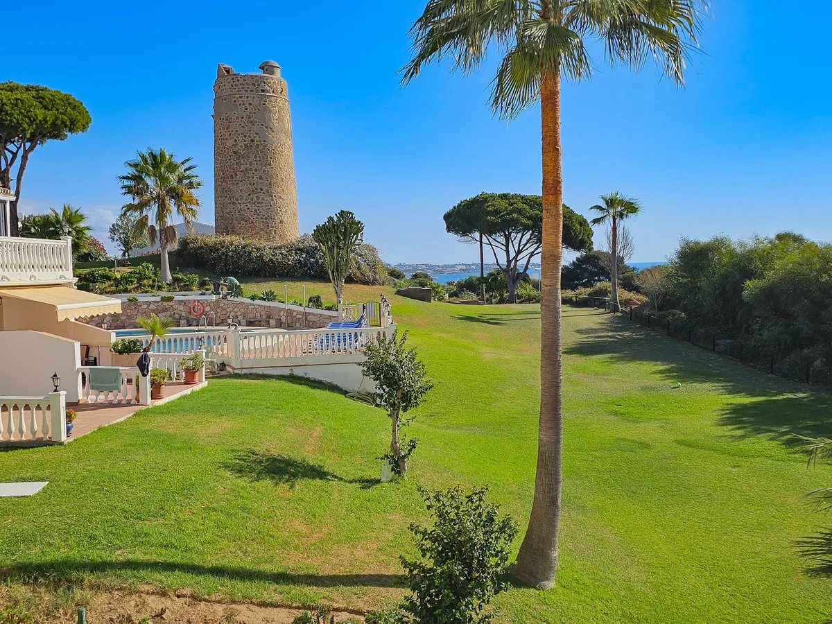 5c07ee49-2a8f-46b1-bd6e-d3fb75d9f9fb