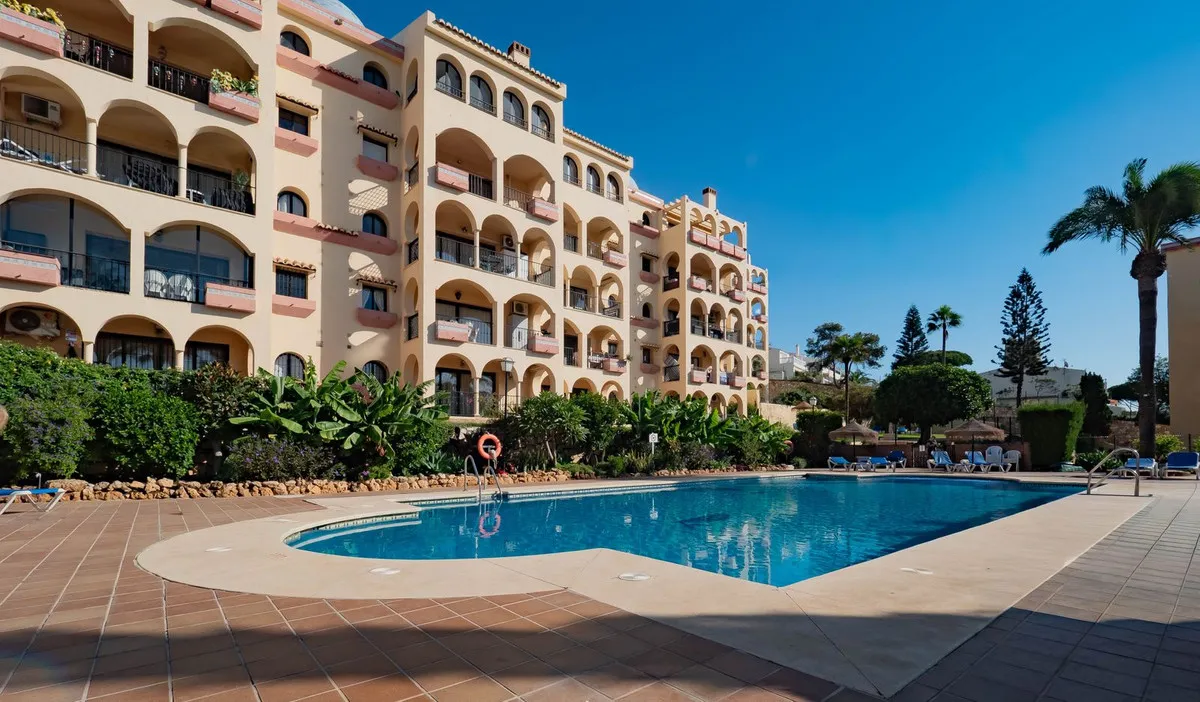 98df9003-de4e-4041-bbbc-2cb77d1db63b