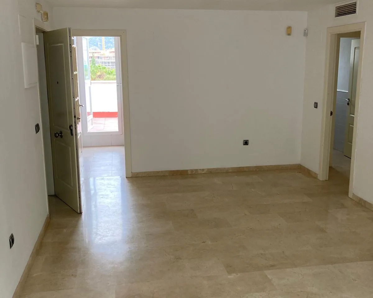 15578728-4d68-46cf-83cb-6ea7cd4afe5a