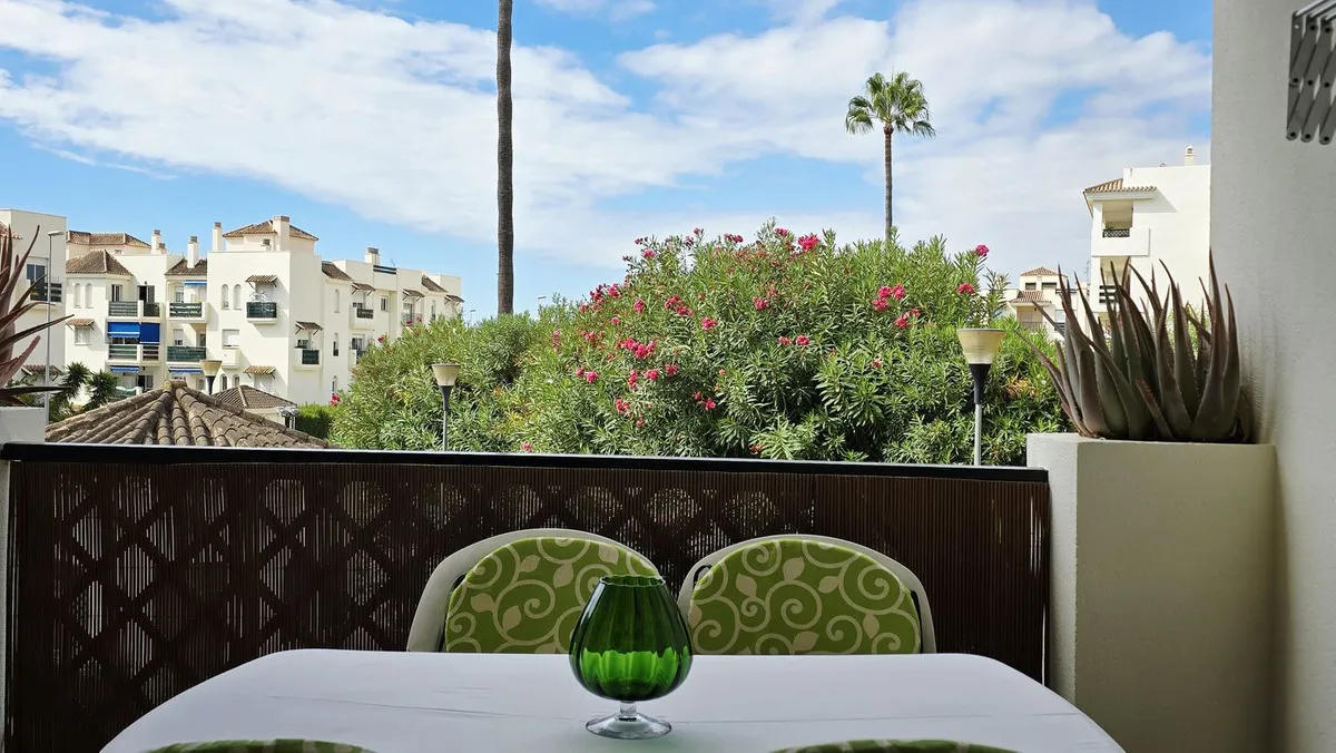 4ea925f8-cb27-4108-8832-b371df33fb35