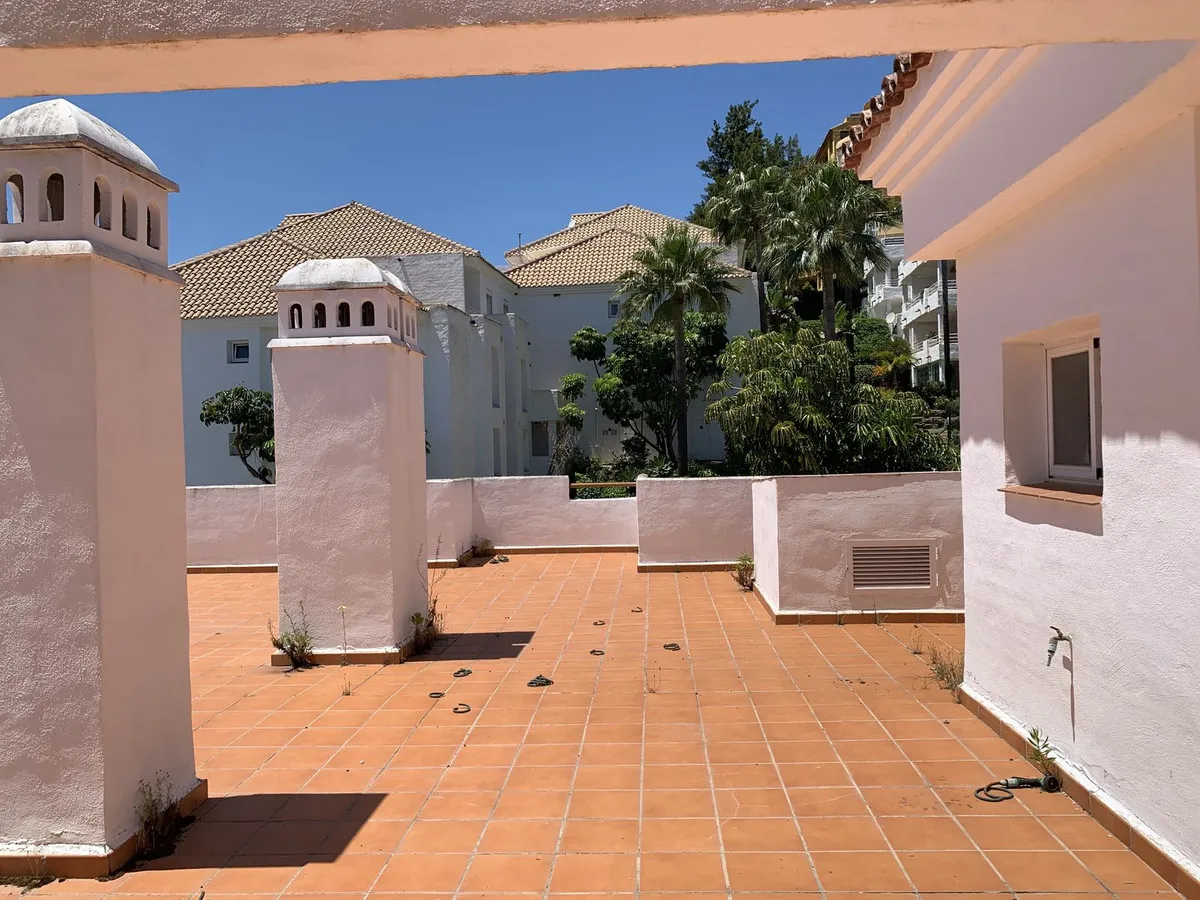 8761ade0-ea25-4e34-bc94-53d9f40e86c9