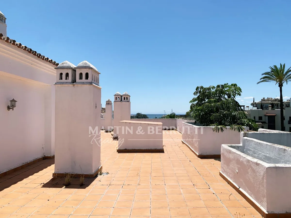 c23c9586-fa49-4c6a-8209-43b4b5c104b4