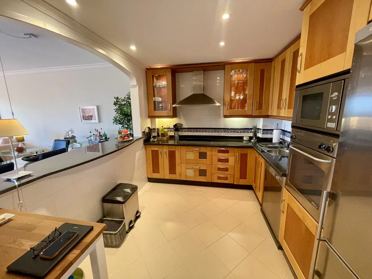 8ab65fa4-ffe6-4957-8308-17428aebf6e5