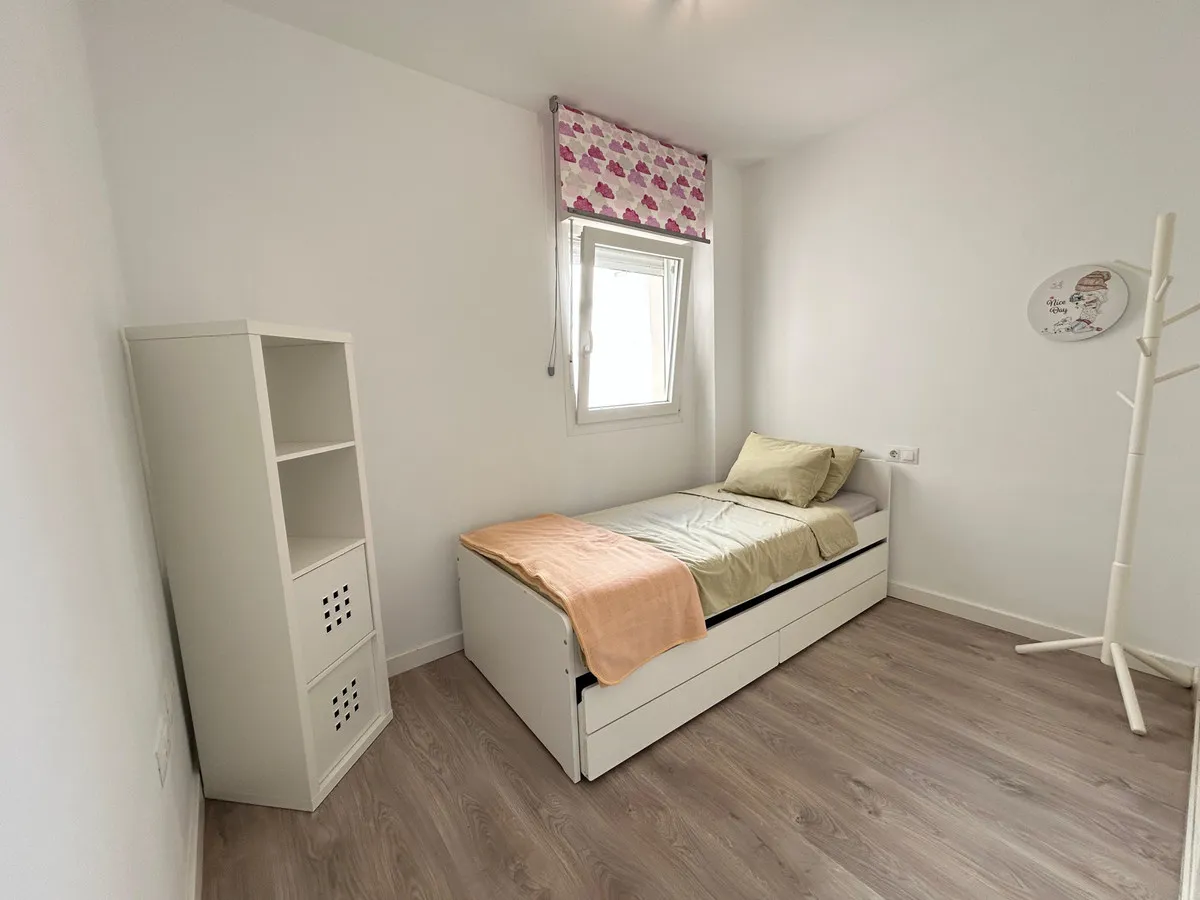 315dcc56-8cd1-405a-9ca3-f12593213b3b