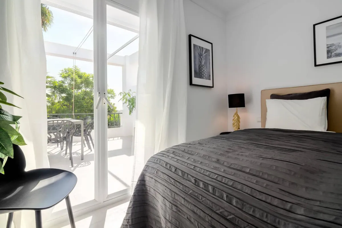 b6b2458e-c9d7-4df5-935e-bb5c7ac7d69f