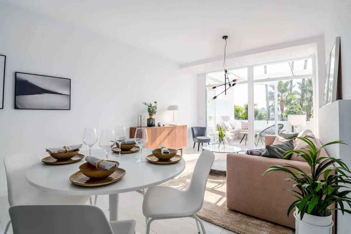 f7ef43b6-eb18-41dc-bf41-7c1faf4fd254