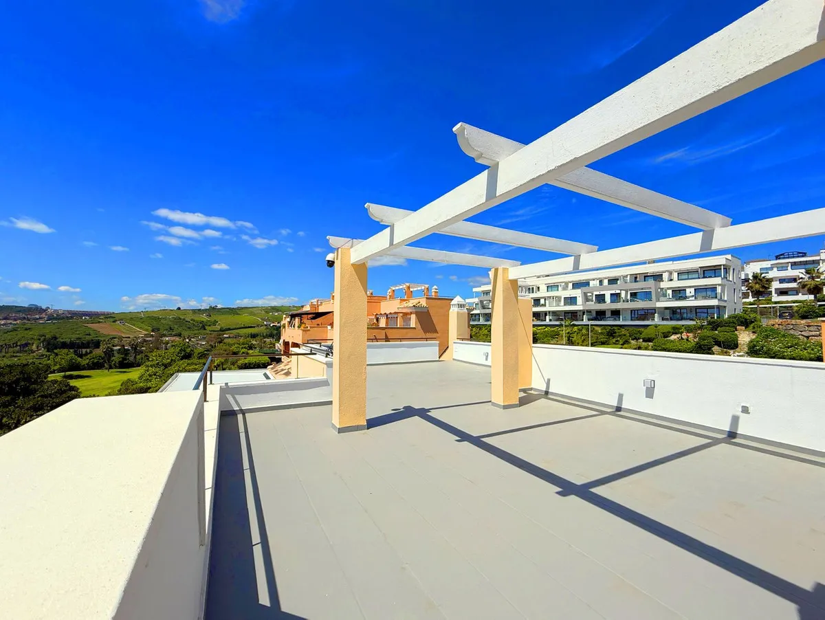 210ce71d-3155-40a3-b939-2b4e030b304a