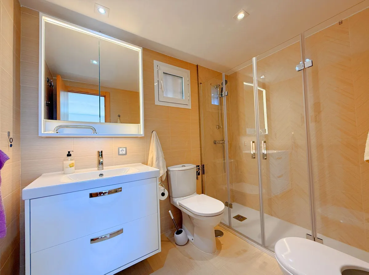 69c5c177-450b-4879-a4a8-011fda691179