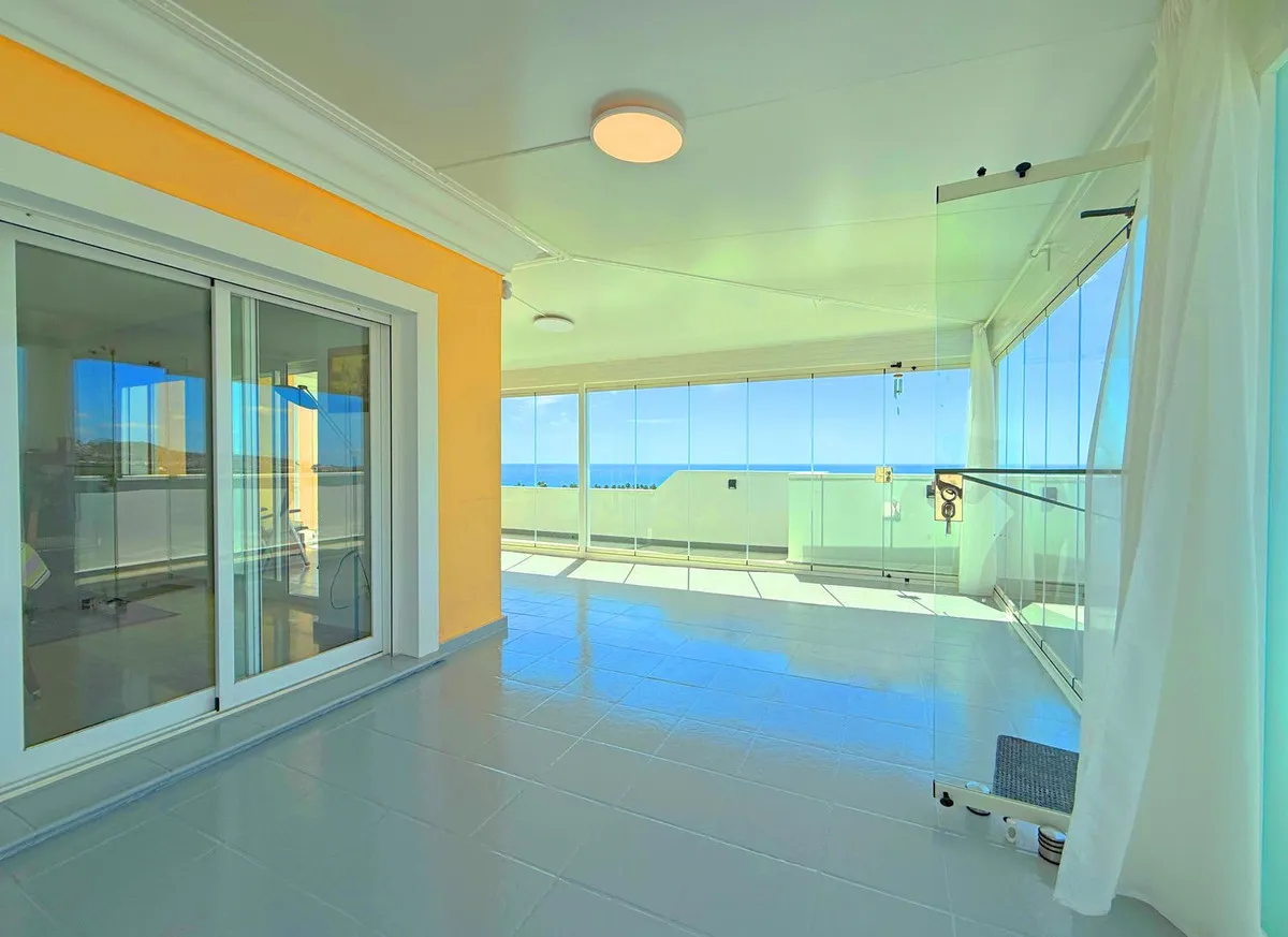 9ff31364-fc96-4f95-afbc-c0f4b58f0bd2