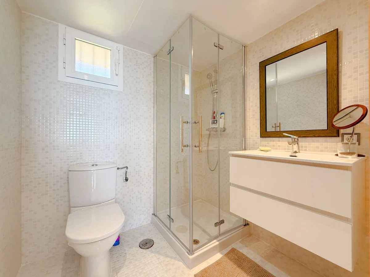 a31fb4a3-0b22-46be-8cd2-1085073bf8dd