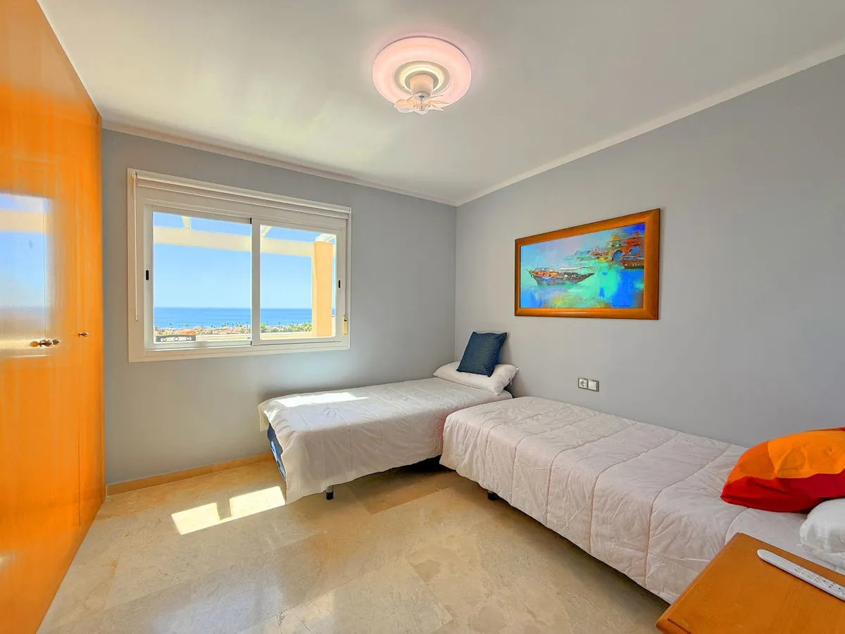 bd282eeb-f5de-4319-b79b-916c2bdfdefc