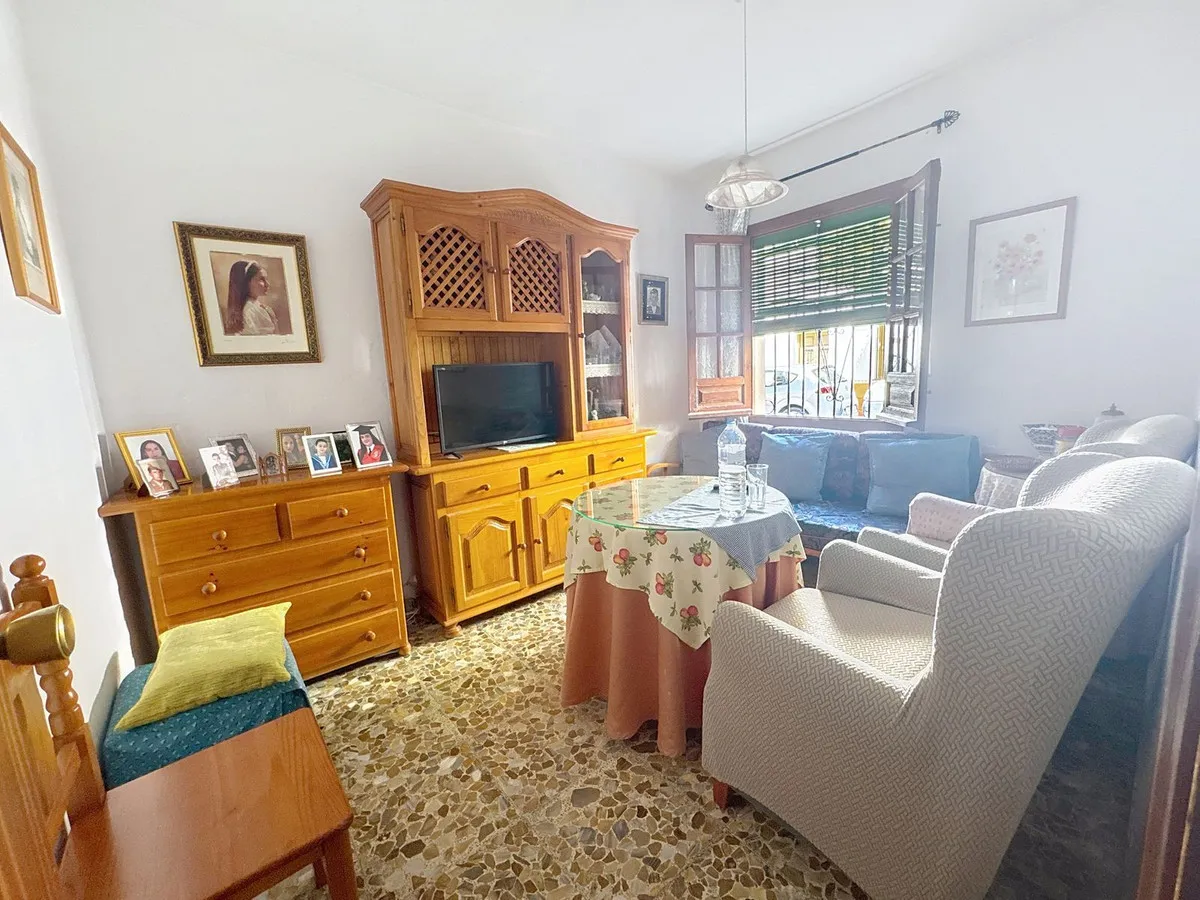 440b7ad5-00f6-4c9a-a011-2a65f7dd125a