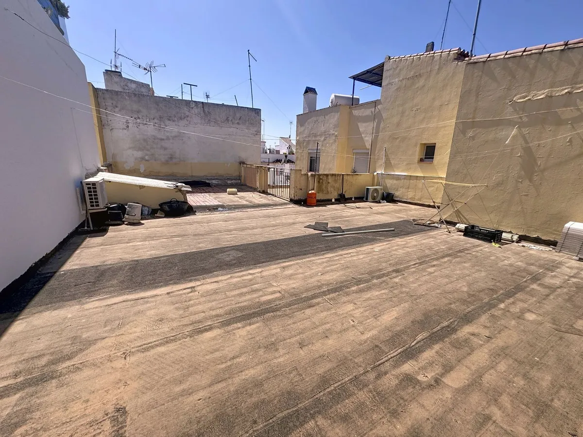 46a98ebb-95c4-4815-a209-87e21804ed01